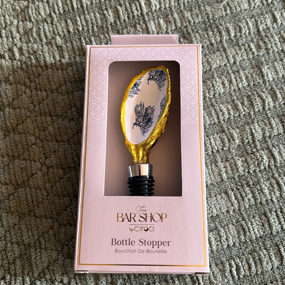 NEW Wine bottle stopper NWT-Ciroa The Bar Shop- kitchen accessory